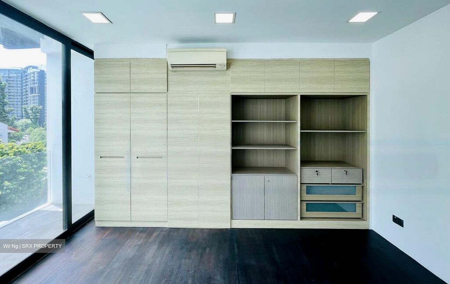 Cairnhill Road (D9), Terrace #499805341